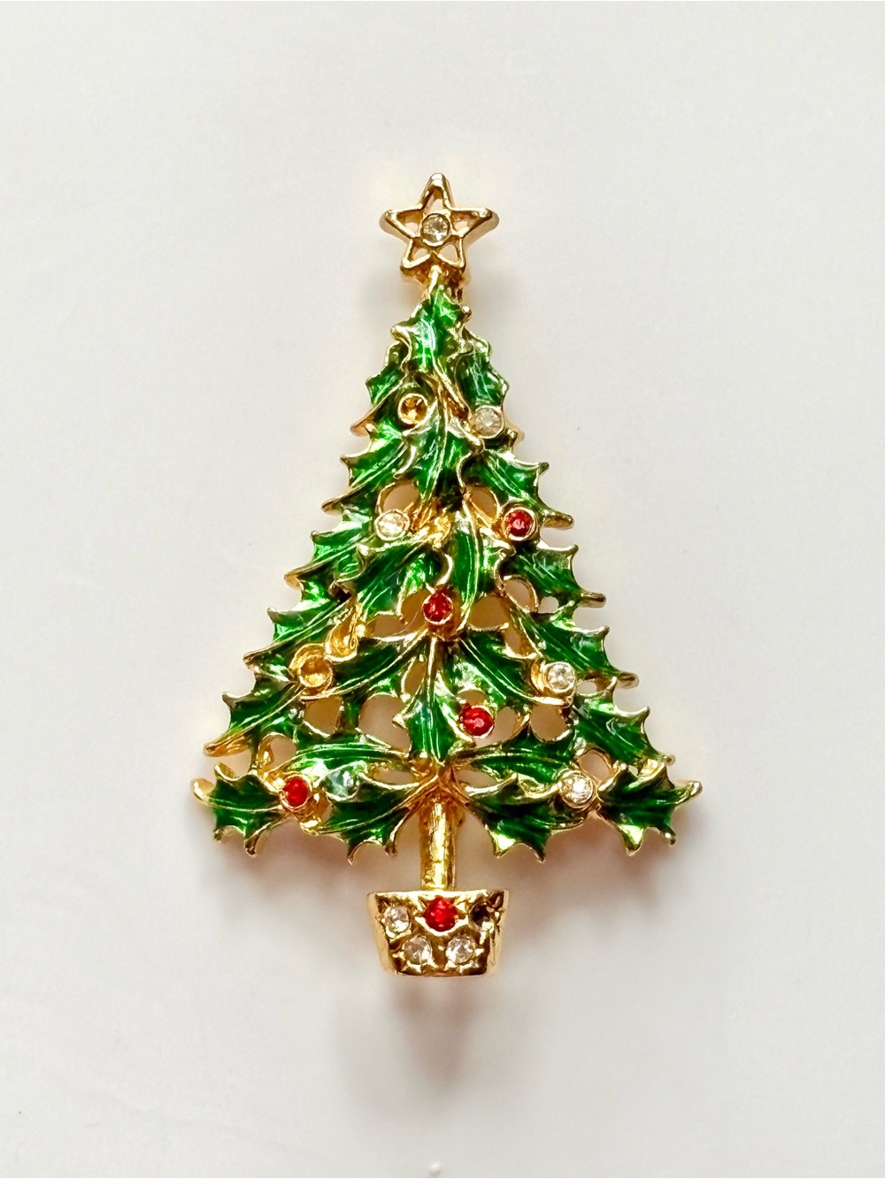Vintage gold-tone Christmas tree brooch